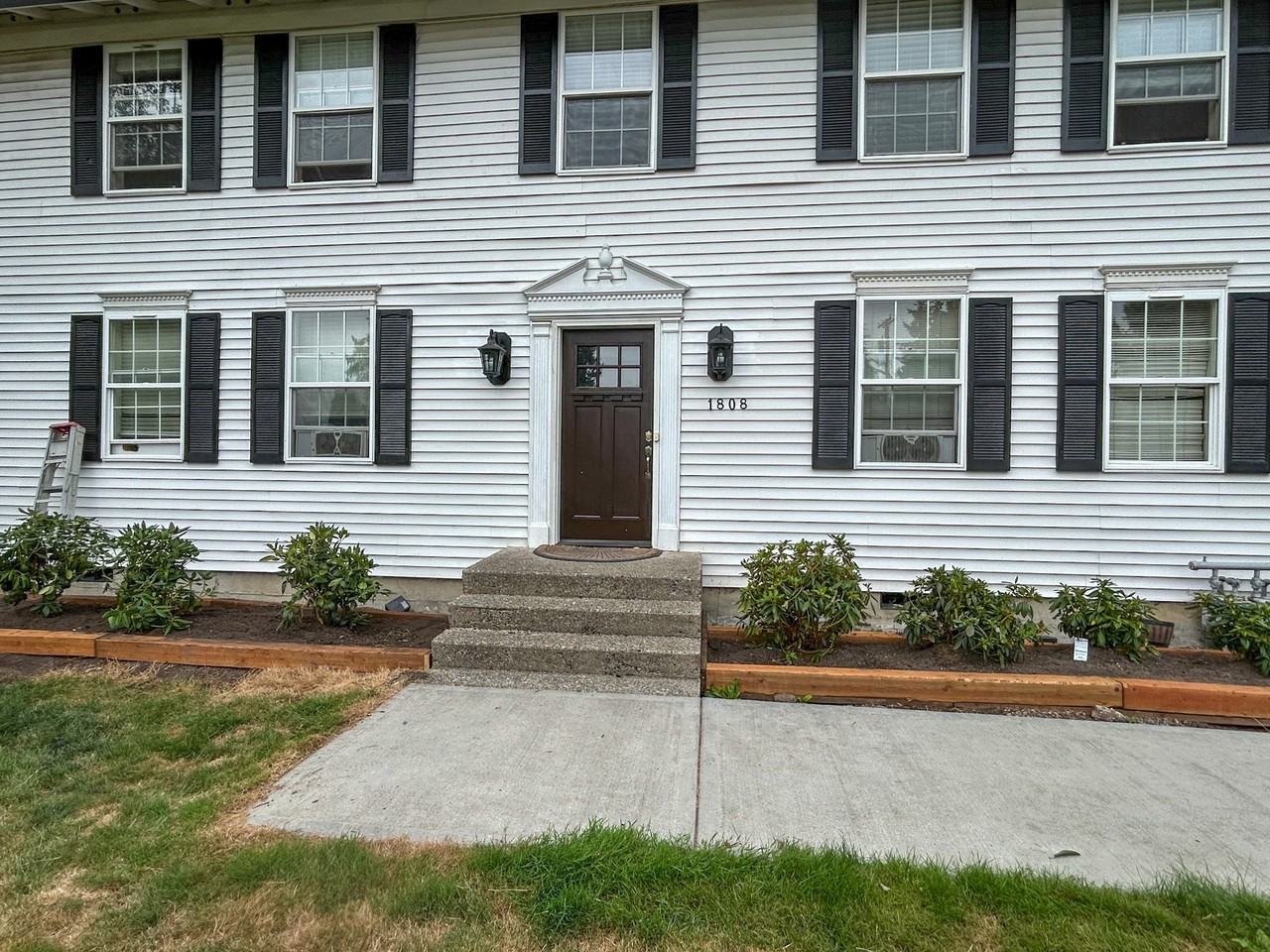 1808 Tacoma Point Dr E #NA - Photo 3 of 17