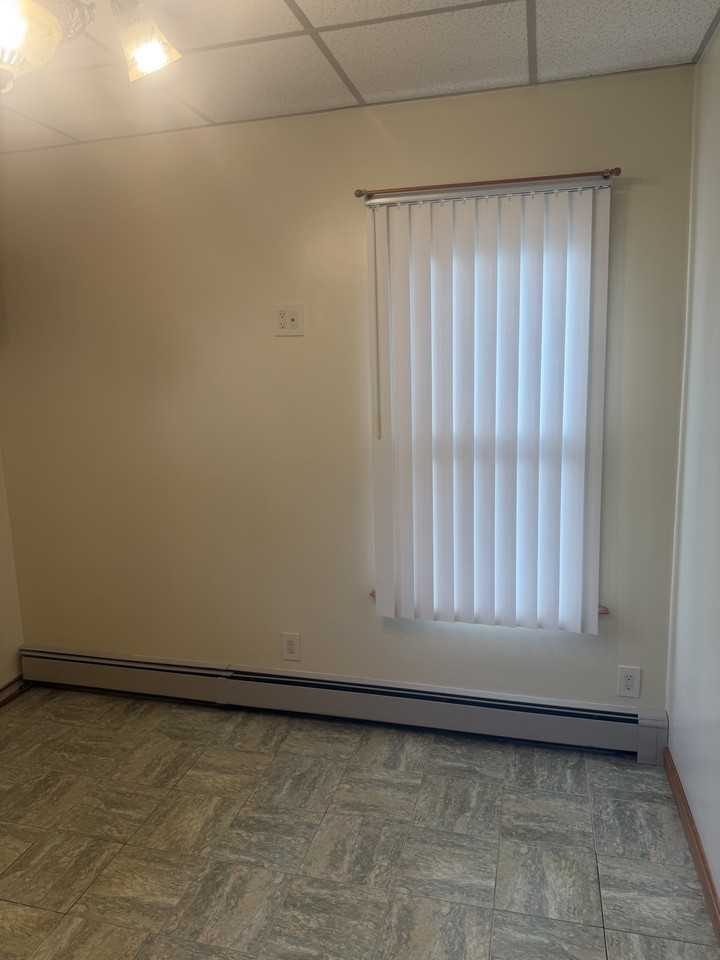 238 Rivet St #02 - Photo 3 of 19