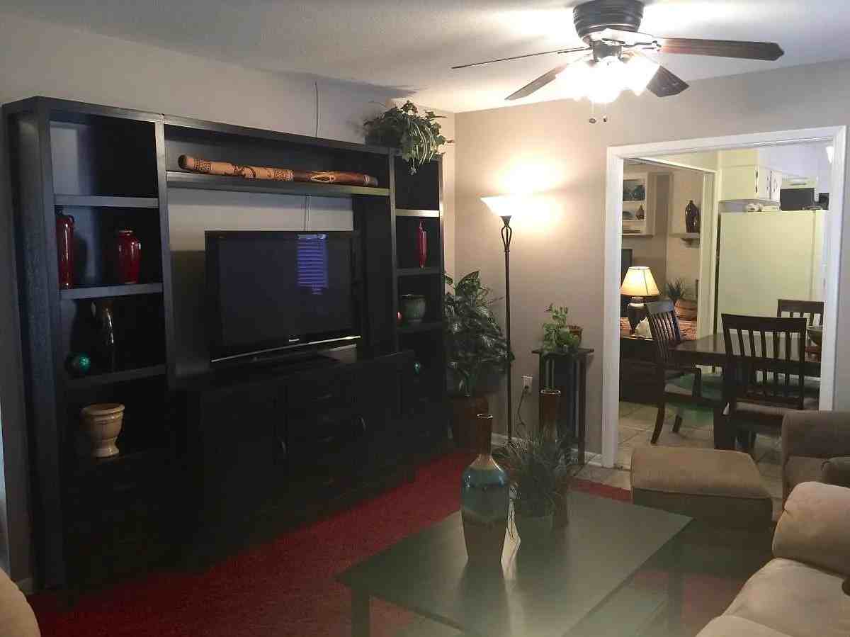 5609 Lake Highlands Dr #NA - Photo 7 of 18