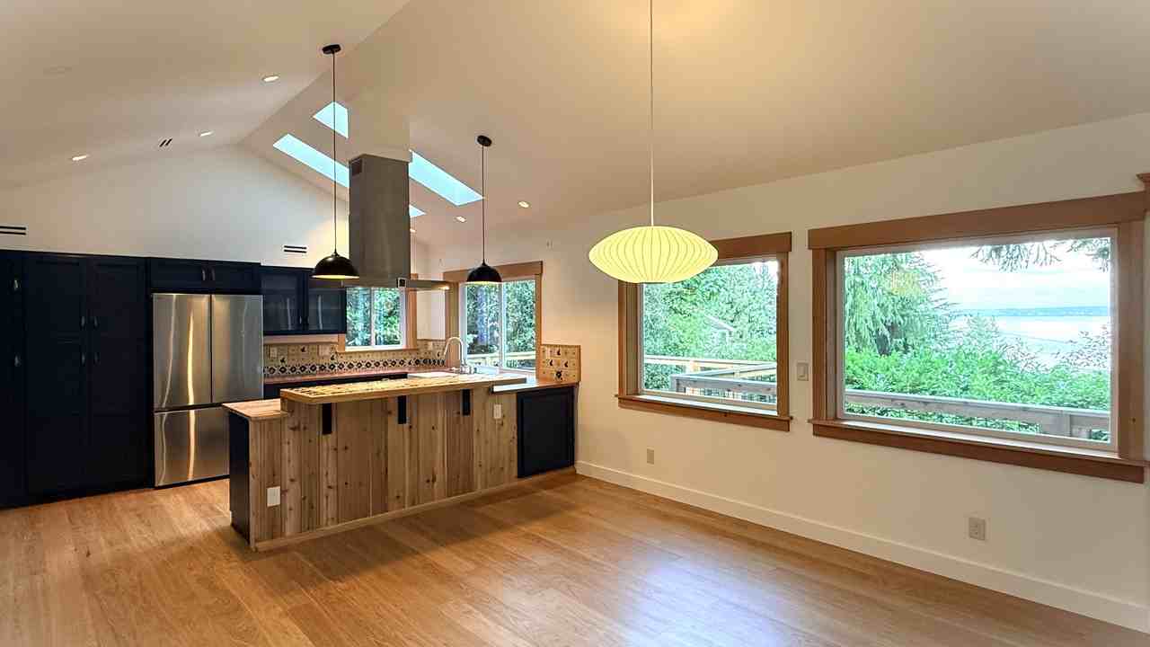 6401 Ne Jones St #NA - Photo 5 of 28
