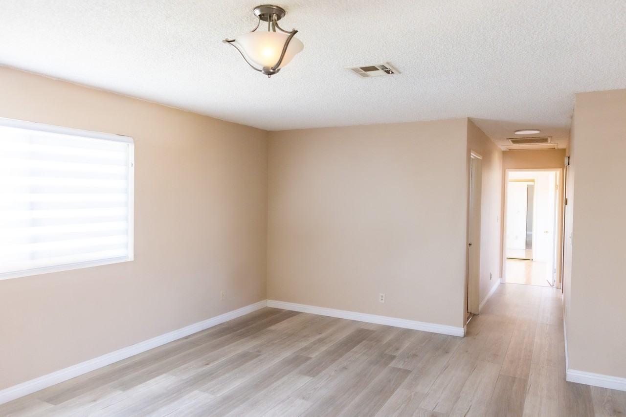 220 N 6th St #NA - Photo 5 of 20