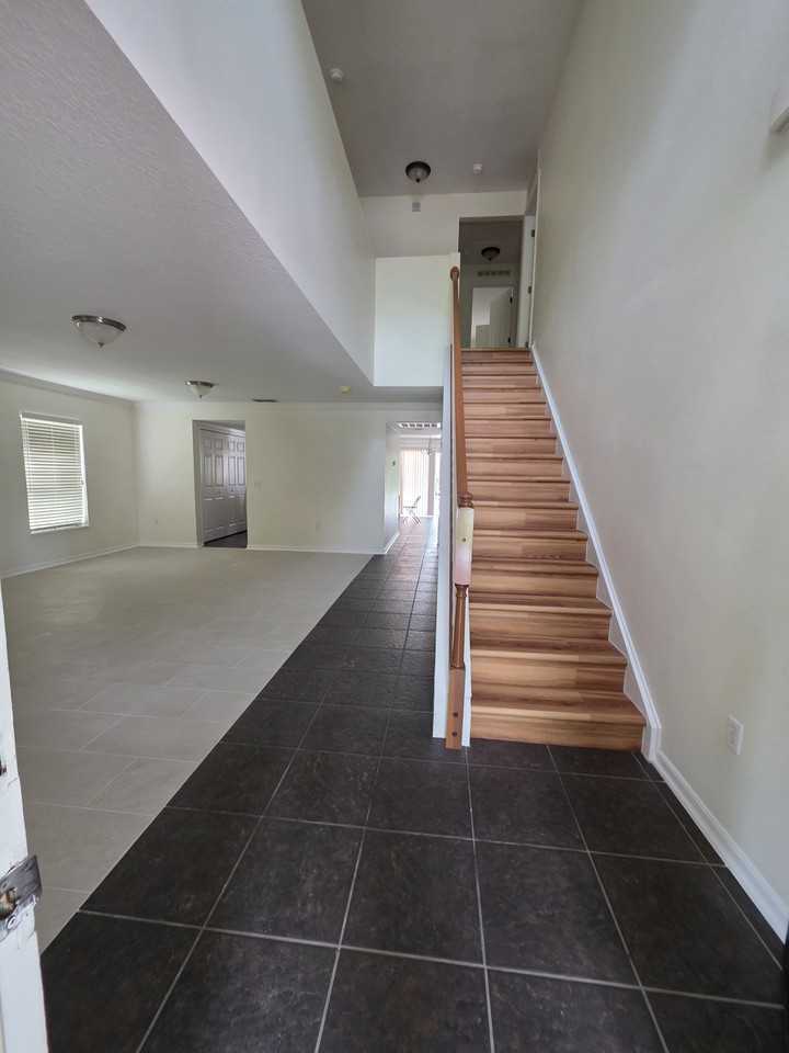 3830 Sunset Cove Dr #NA - Photo 4 of 28