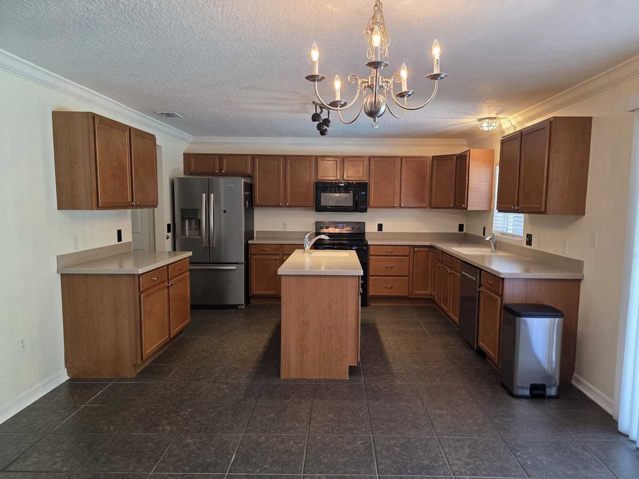 3830 Sunset Cove Dr #NA - Photo 7 of 28
