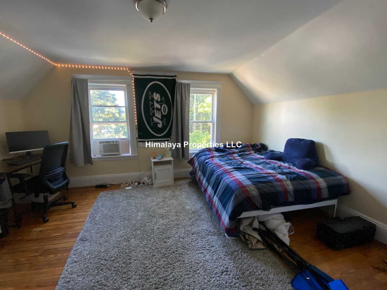89 Winthrop St #2 - Photo 4 of 11