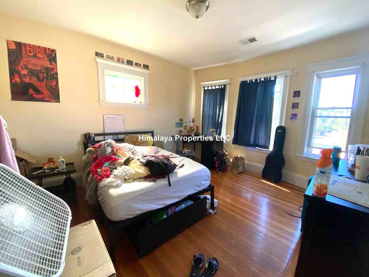 89 Winthrop St #2 - Photo 6 of 11