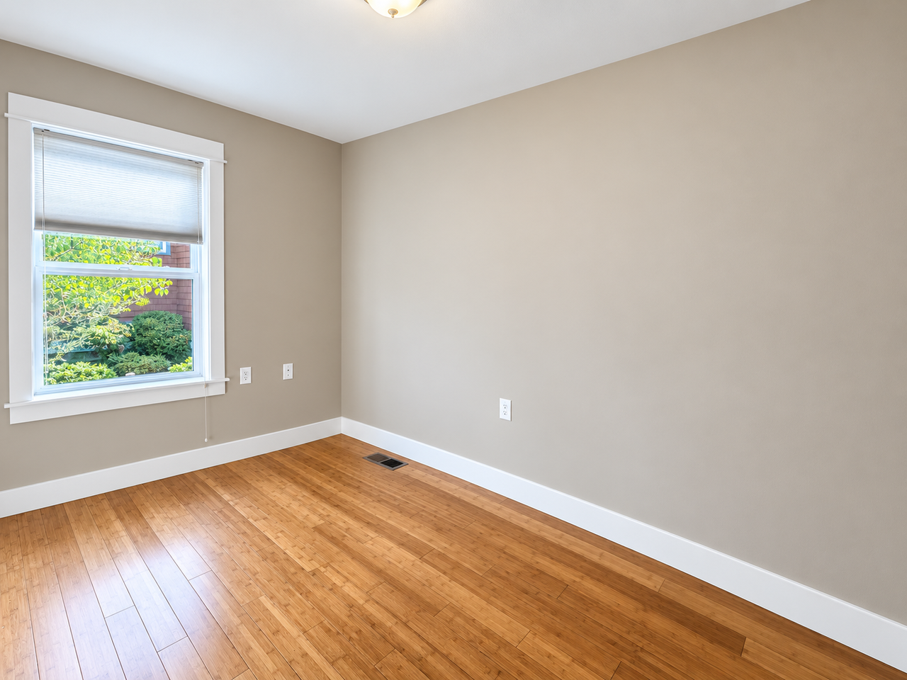 913 Plum Ridge Dr #913 - Photo 4 of 28