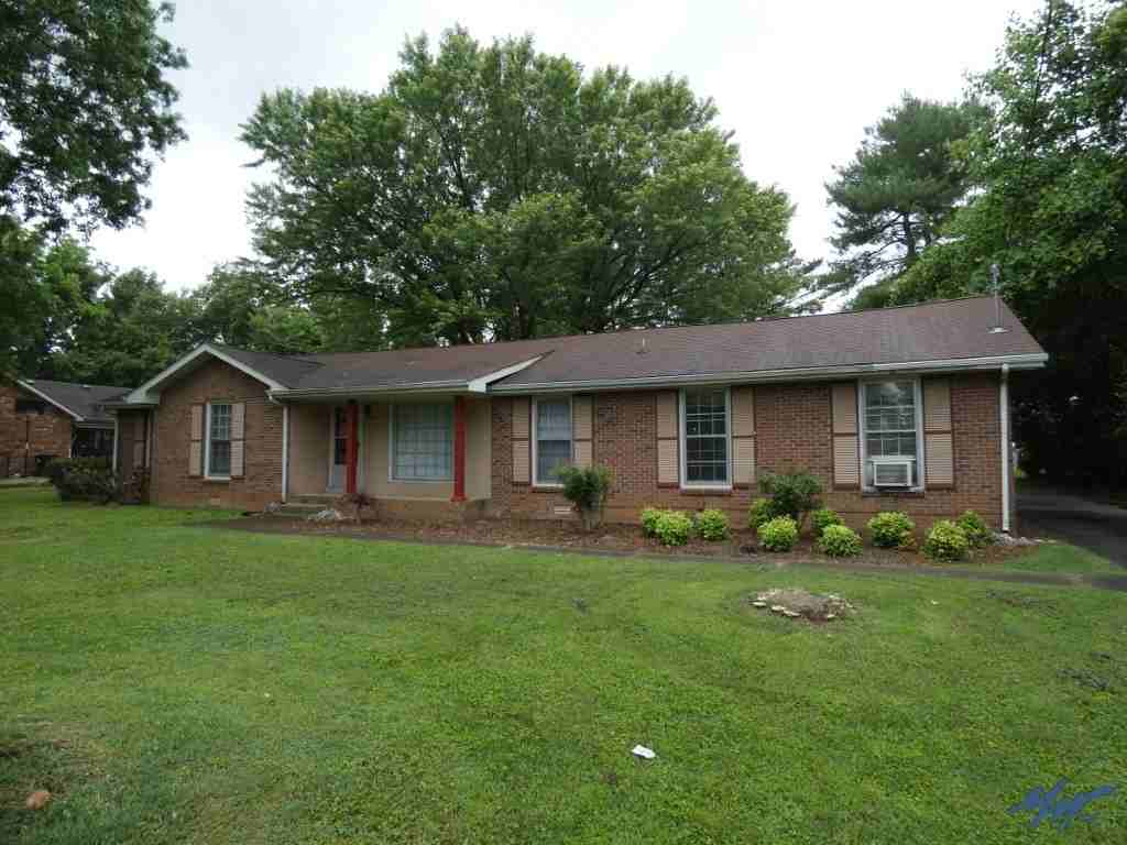 2411 Tinnell Ct - Photo 2 of 29