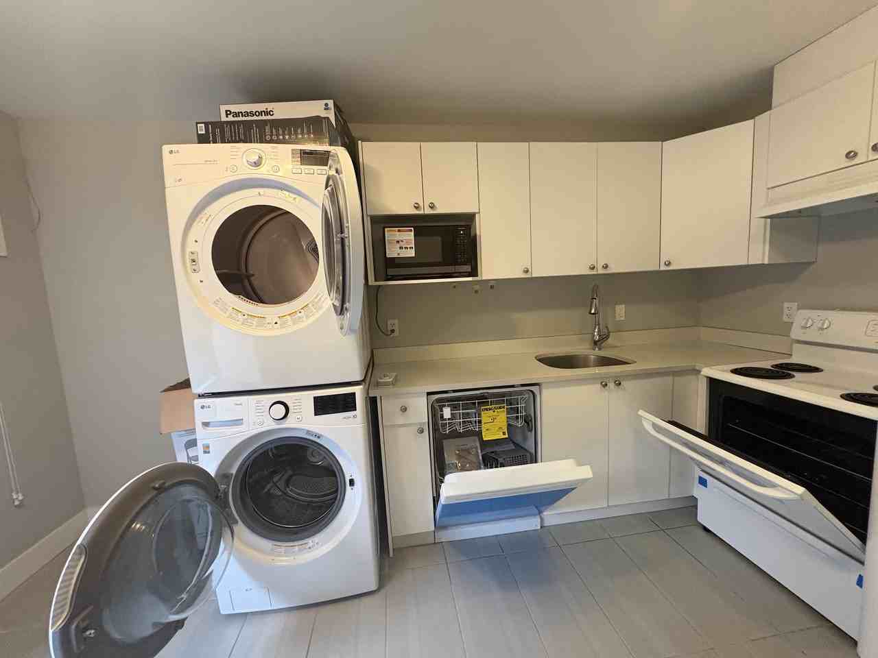 3667 Franklin Street - Photo 2 of 11