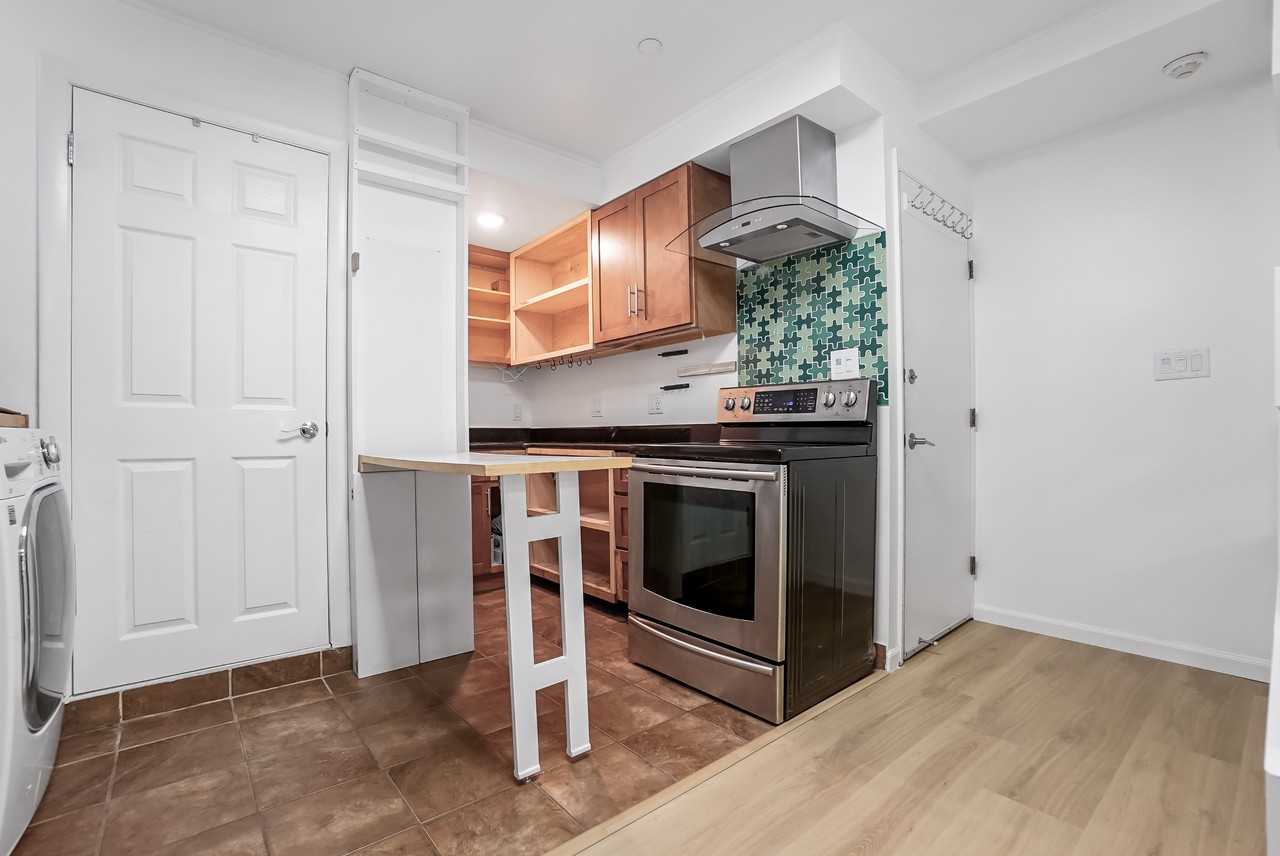 199 Prospect St #1A - Photo 7 of 12