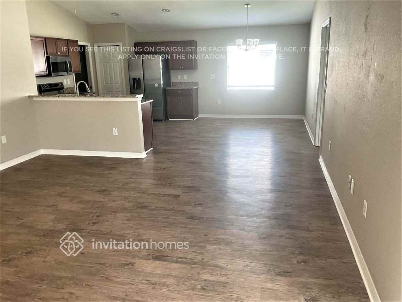 2226 12th Ave E - Photo 5 of 17