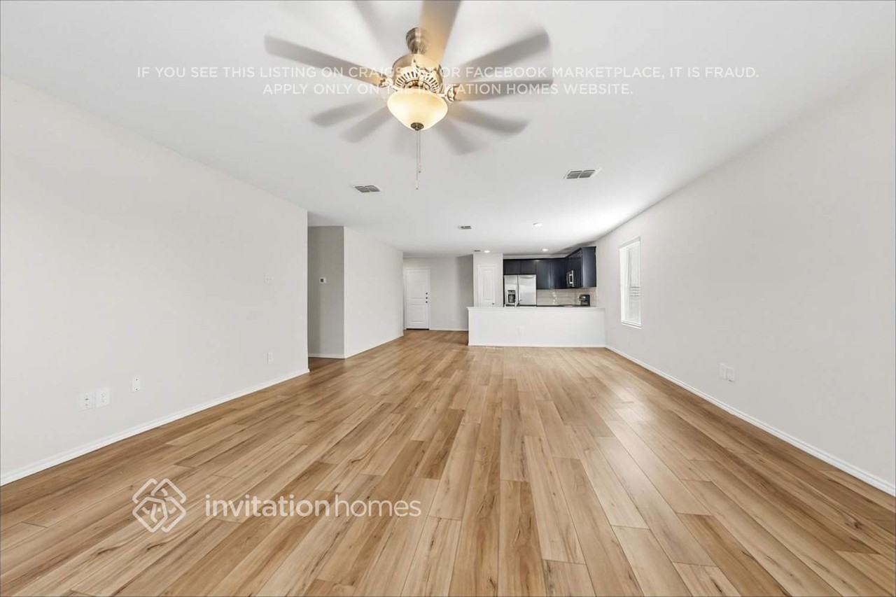 10538 Sewell Cir - Photo 5 of 19