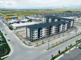 featured image of 255 Carrington Plaza Nw
