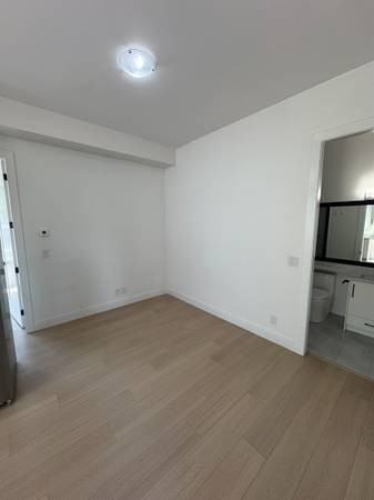 9112 156 Street - Photo 3 of 11
