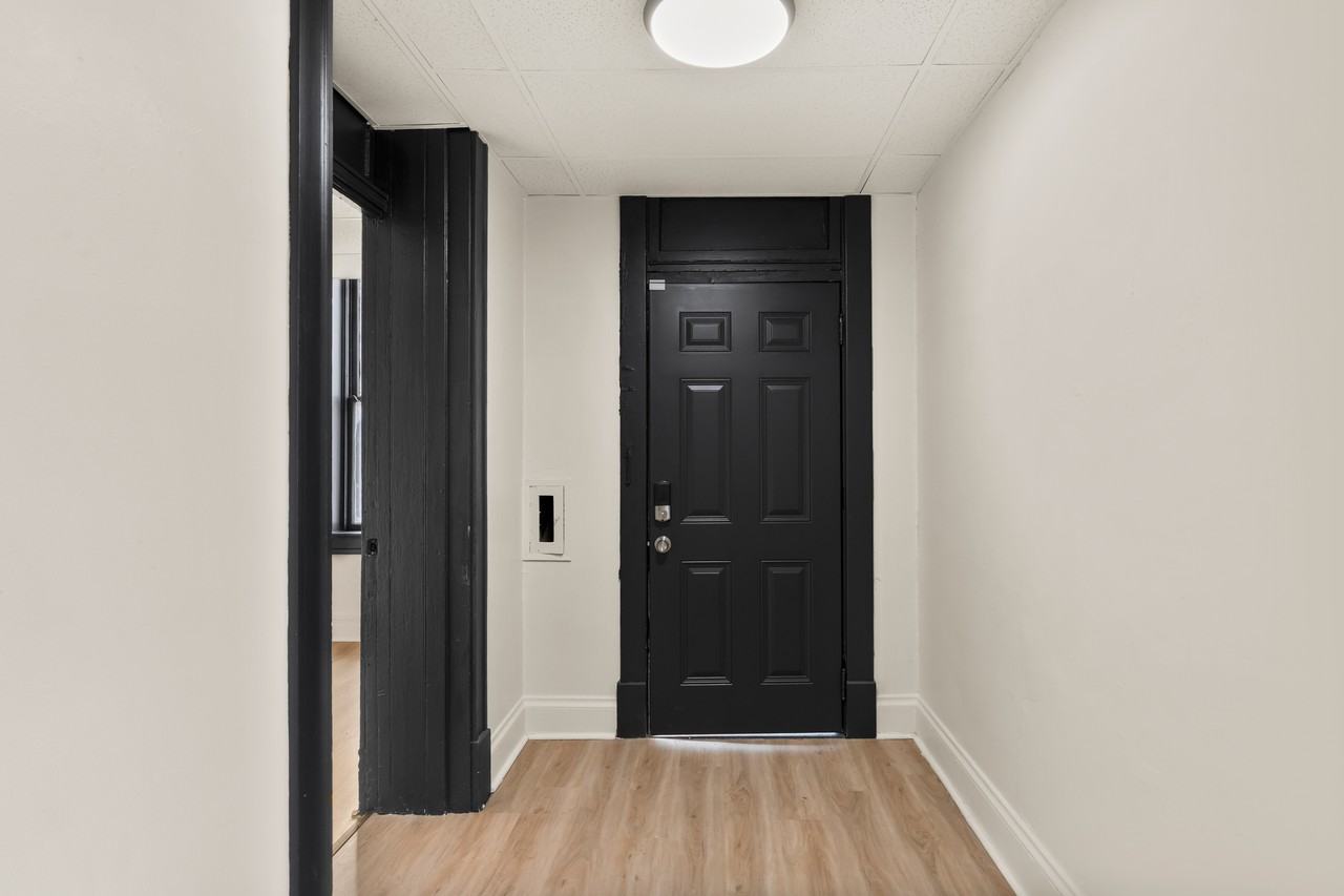 3630 Tholozan Avenue - Photo 2 of 22
