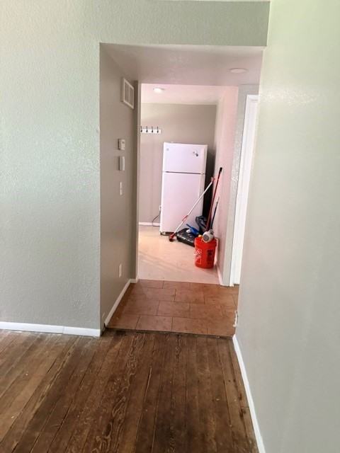 640 N Schwamberger Rd - Photo 6 of 14
