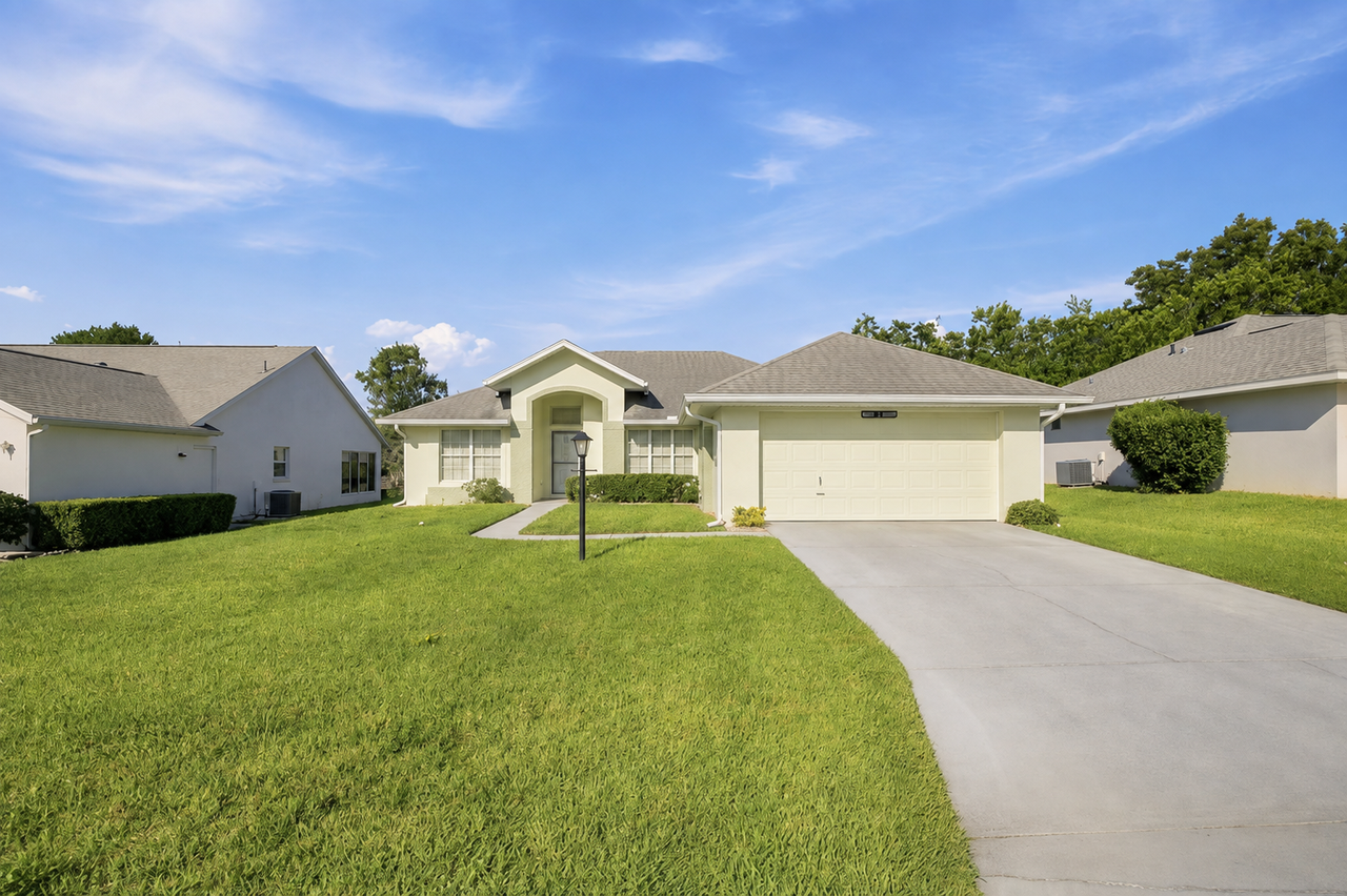 4210 N Mae West Way #1