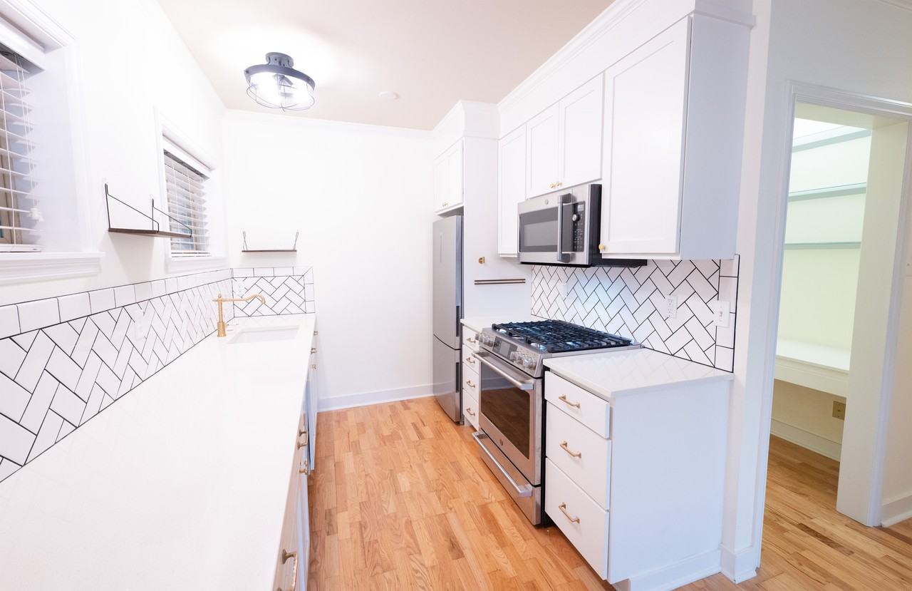 2203 Yale Ave E #1 - Photo 7 of 21