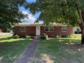 101 Oakwood St - Photo 1 of 1