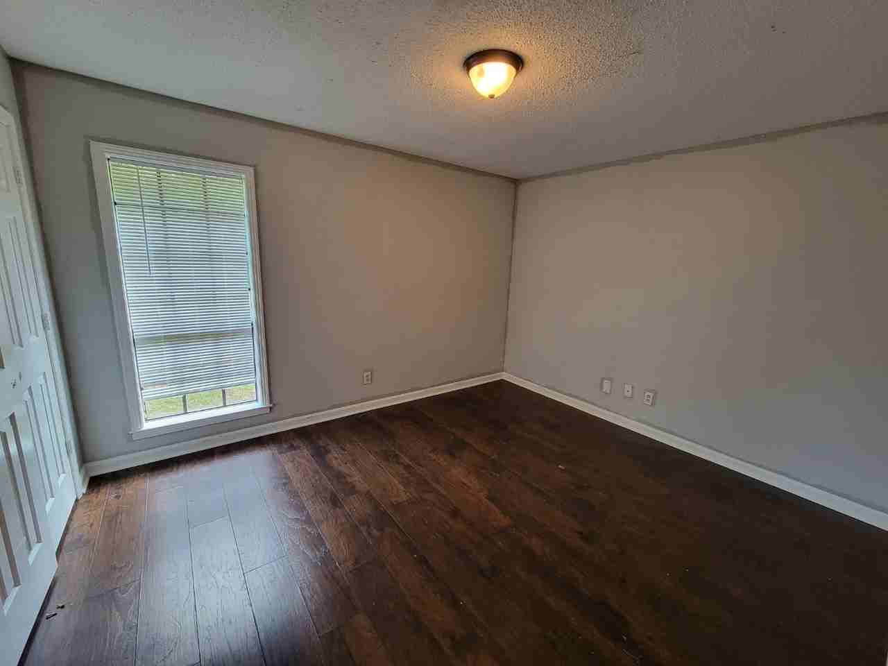 128 Skyhaven Dr - Photo 5 of 11
