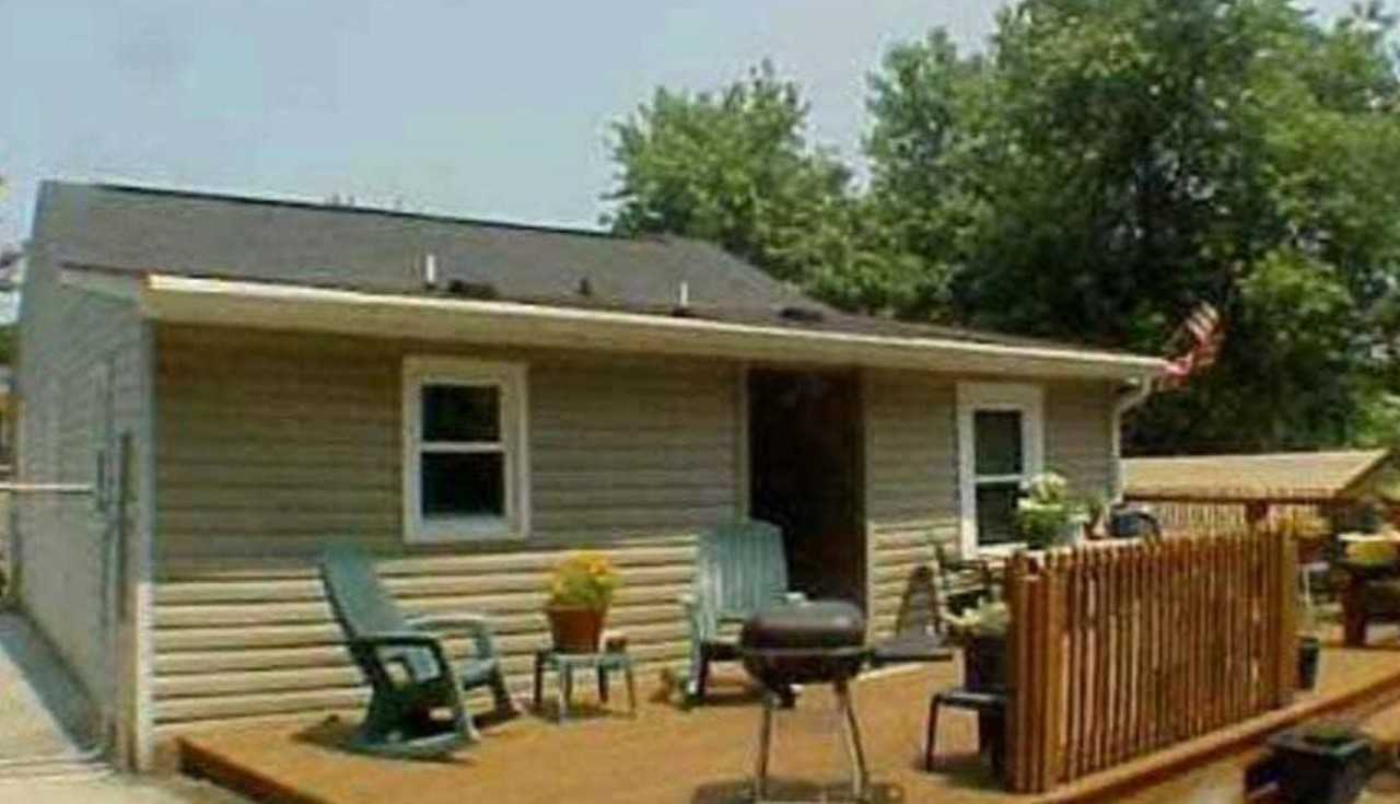 1405 W Walnut Ave - Photo 3 of 11