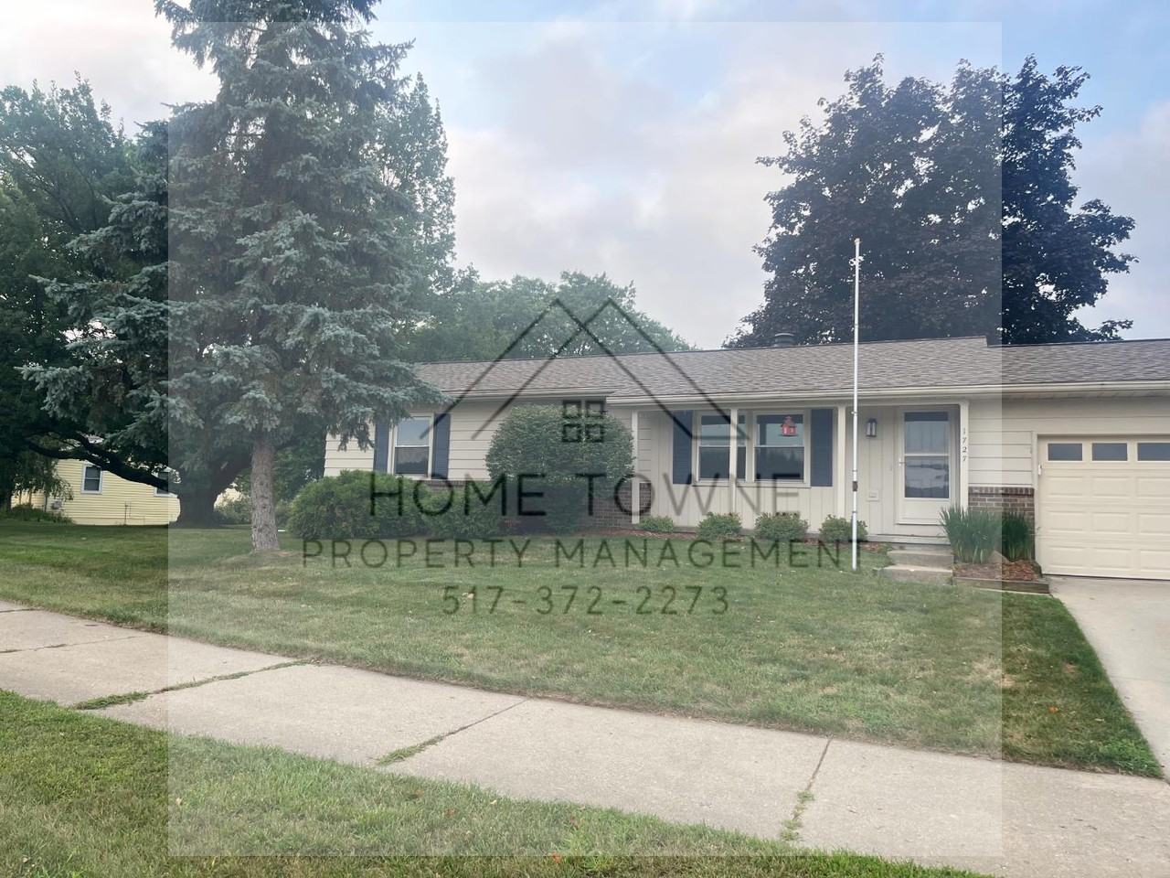 1727 Kinawa Dr - Photo 3 of 11