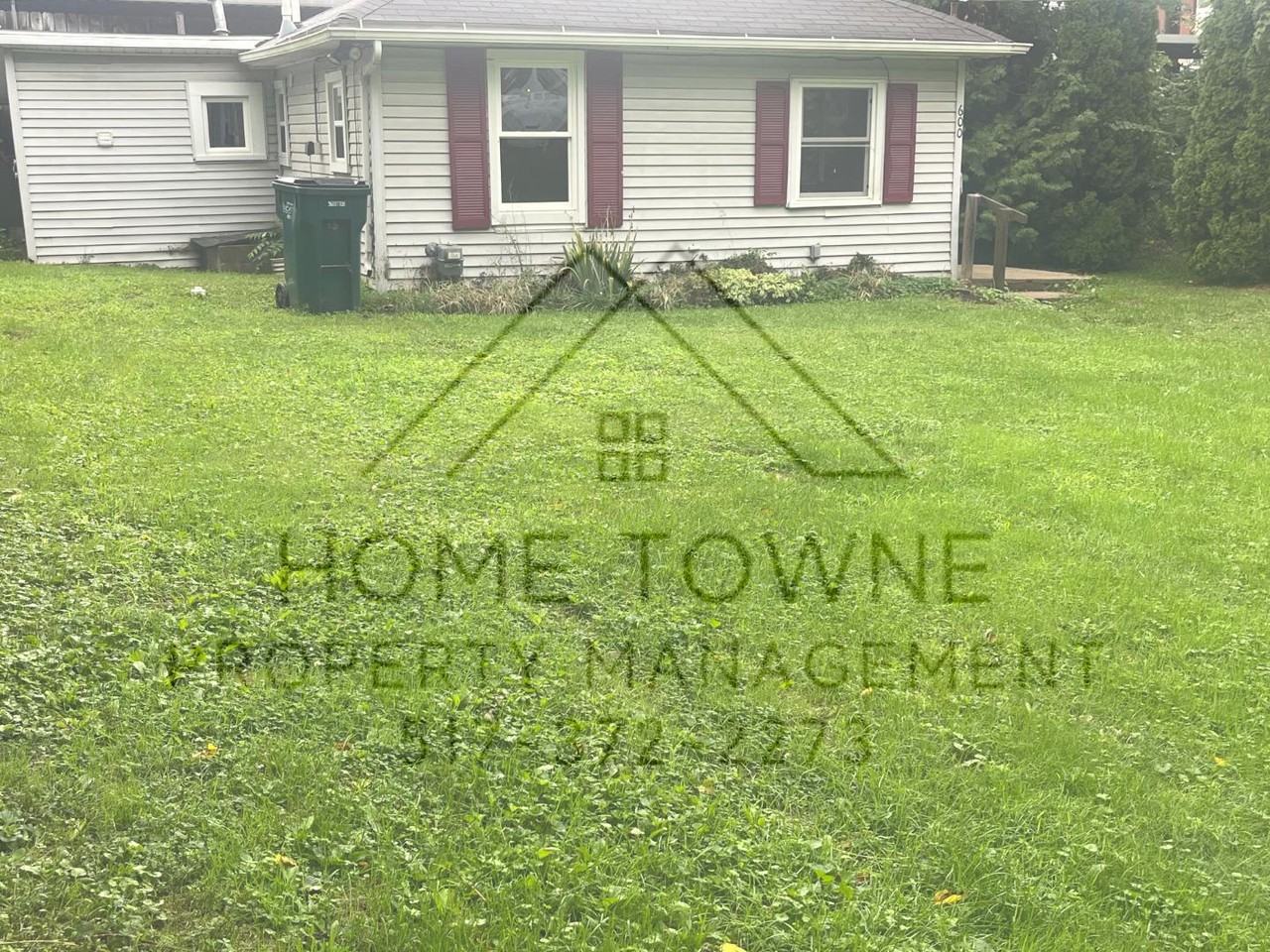 600 W Hodge Ave - Photo 4 of 11