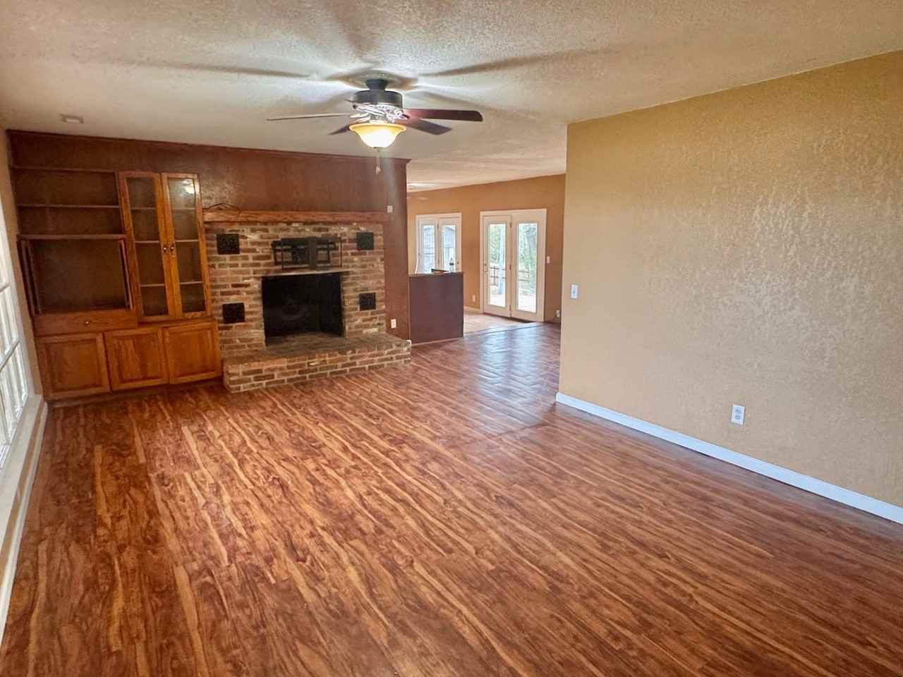 3334 S Westwood Blvd - Photo 4 of 8