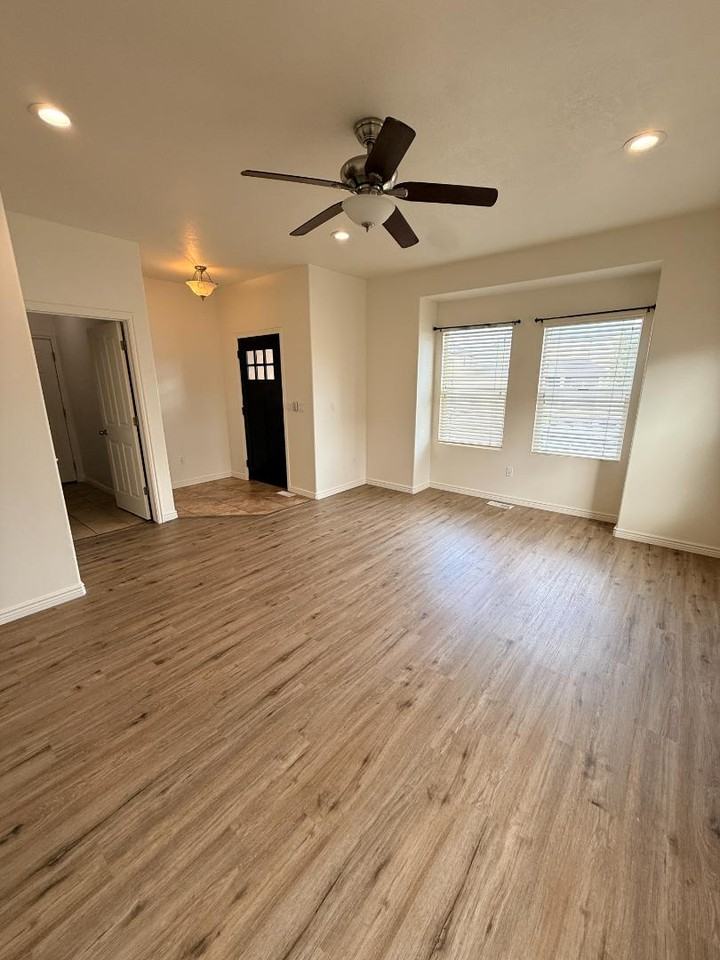 8825 N Jefferson Dr - Photo 7 of 11