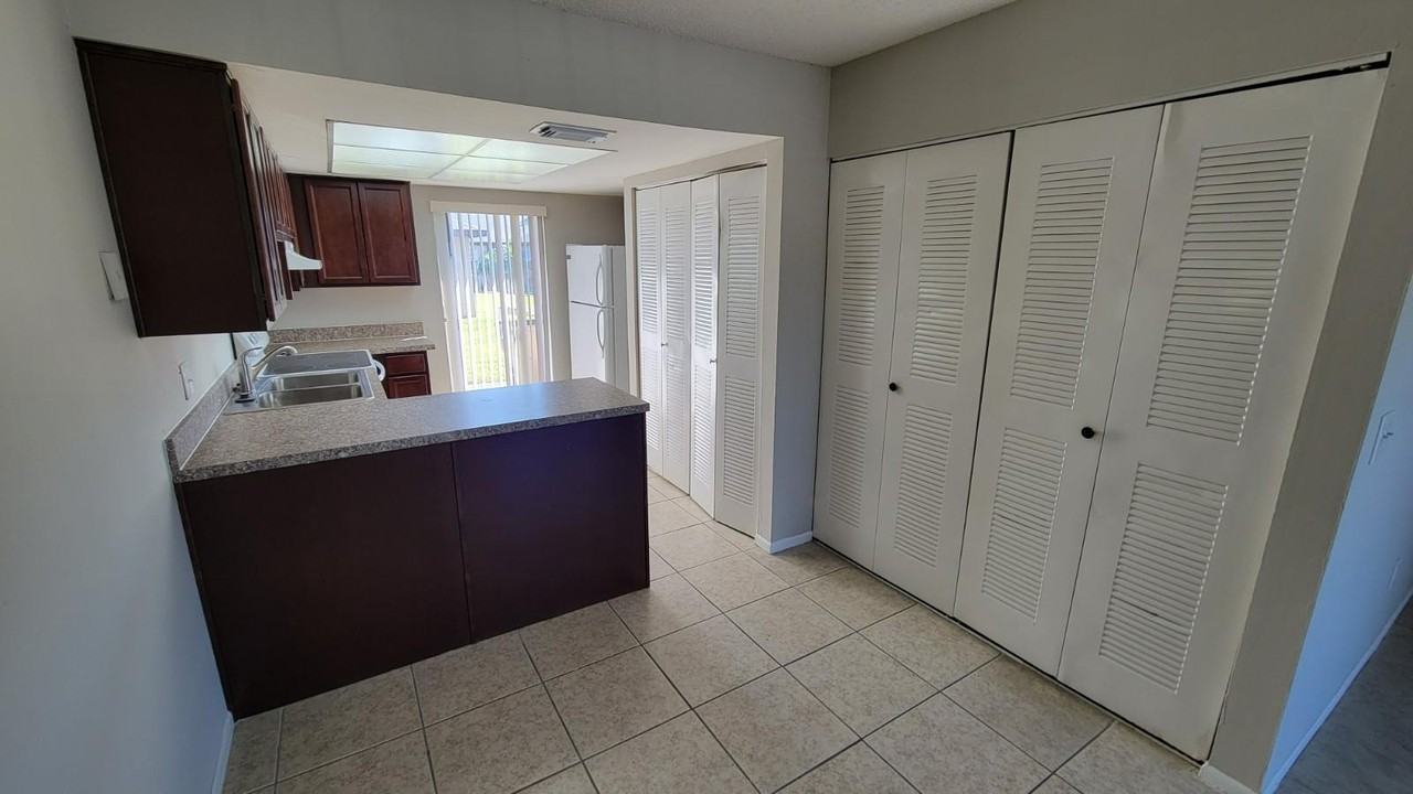 130 Las Brisas Way - Photo 7 of 13