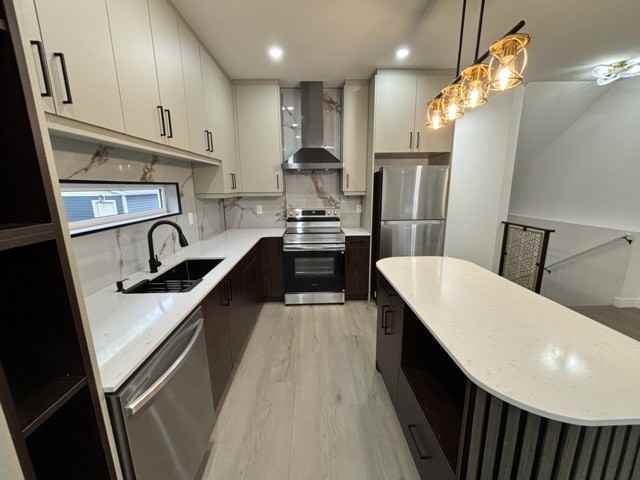 115 Blenheim Ave - Photo 3 of 26