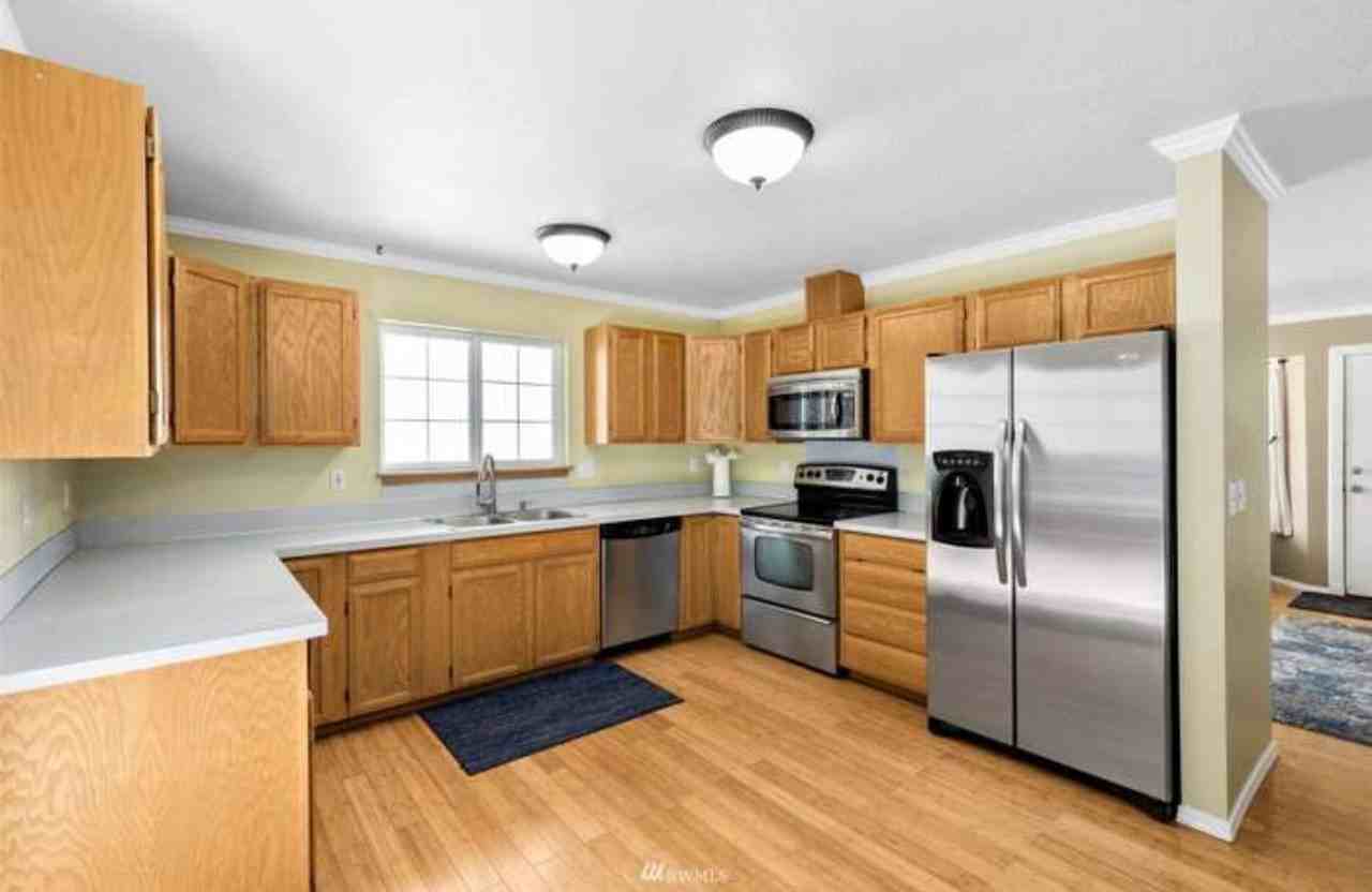 4831 Beverly Dr Ne #1 - Photo 5 of 20