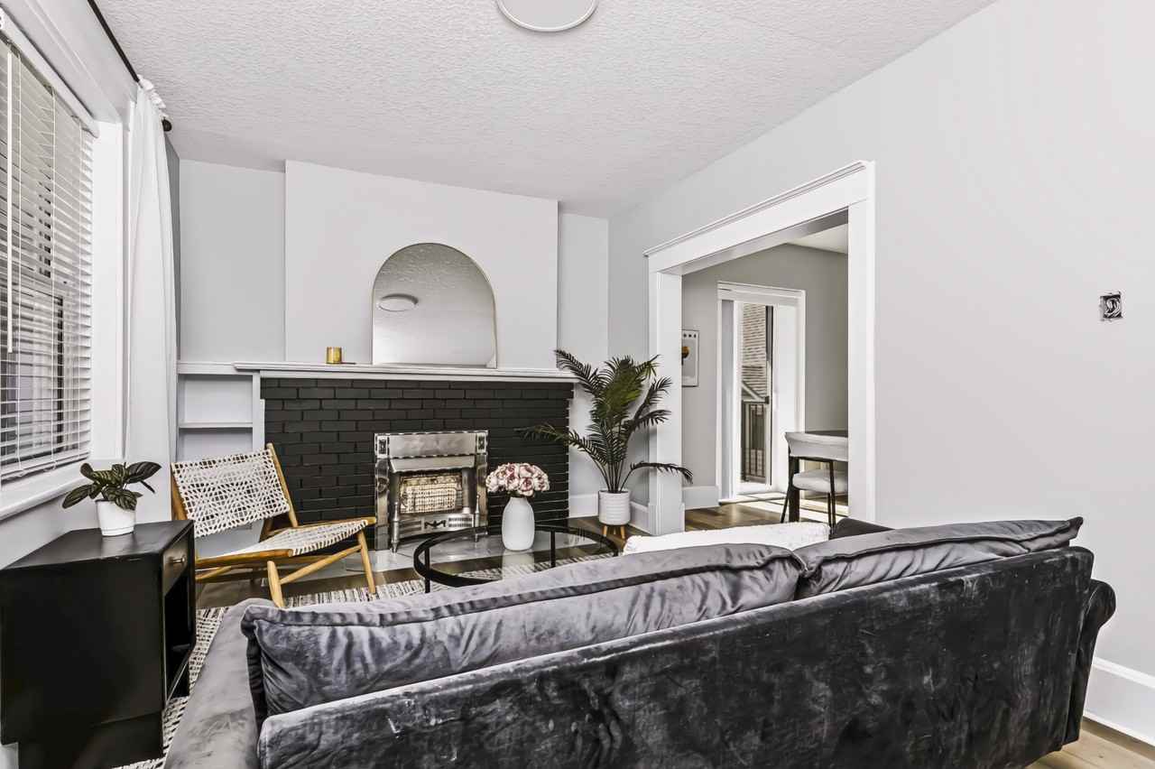 10146 121 St Nw - Photo 3 of 50