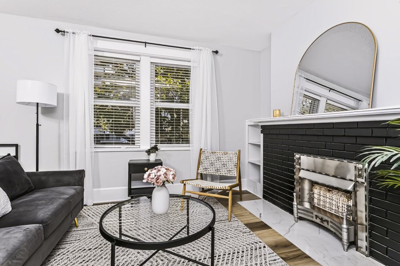 10146 121 St Nw - Photo 4 of 50