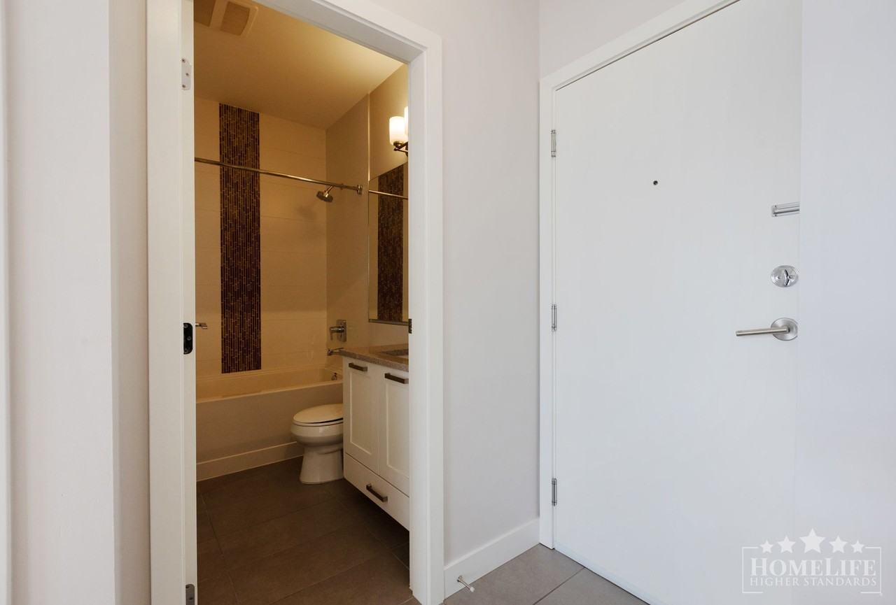 15388 105 Ave - Photo 6 of 16