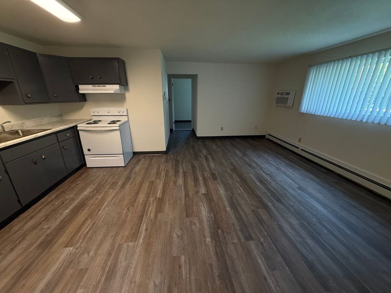 West Side Terrace - Photo 3 of 10