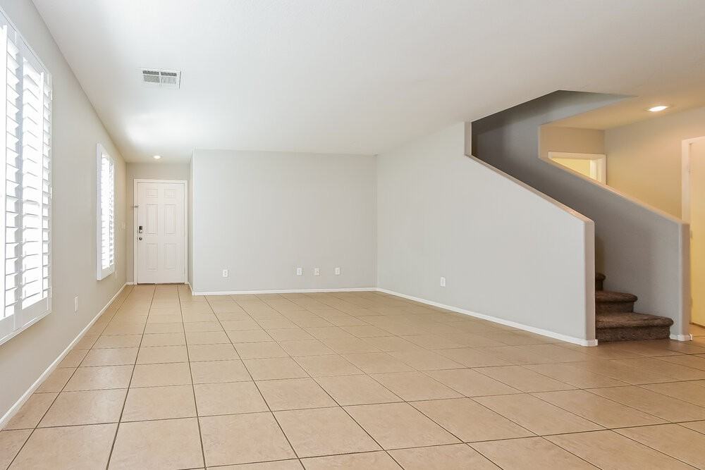 9116 Spirit Canyon Ave - Photo 5 of 17