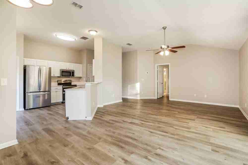 2712 Secret Harbor Dr - Photo 7 of 16