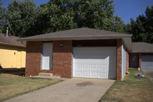 featured image of 533 W Edgewood St #1