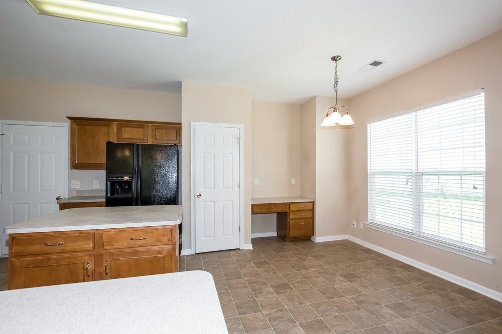10716 Norway Spruce Ct - Photo 7 of 17