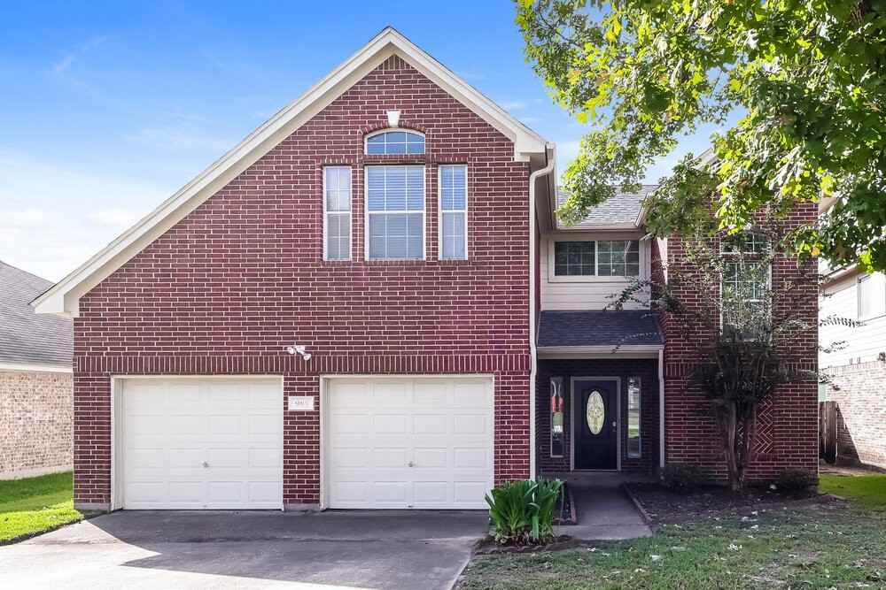 985 Oak Falls Dr