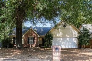 featured image of 6640 Elmore Ridge Ln