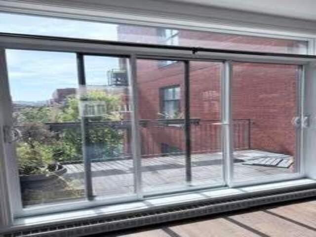1410 Rue Pauline-Julien #307 - Photo 3 of 12