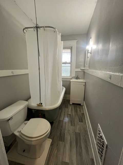 41 Avenue D #45 - Photo 7 of 8