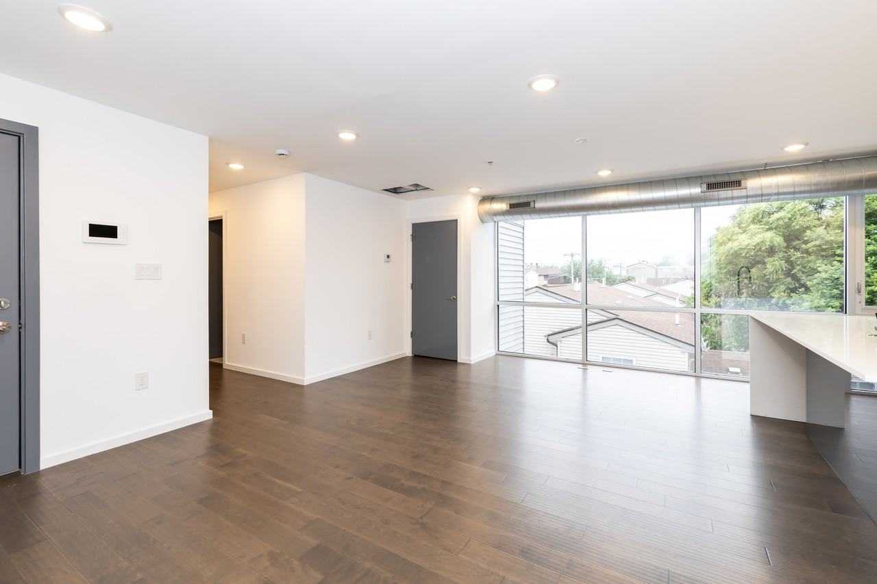 1520 N Marshall St #2 - Photo 2 of 20