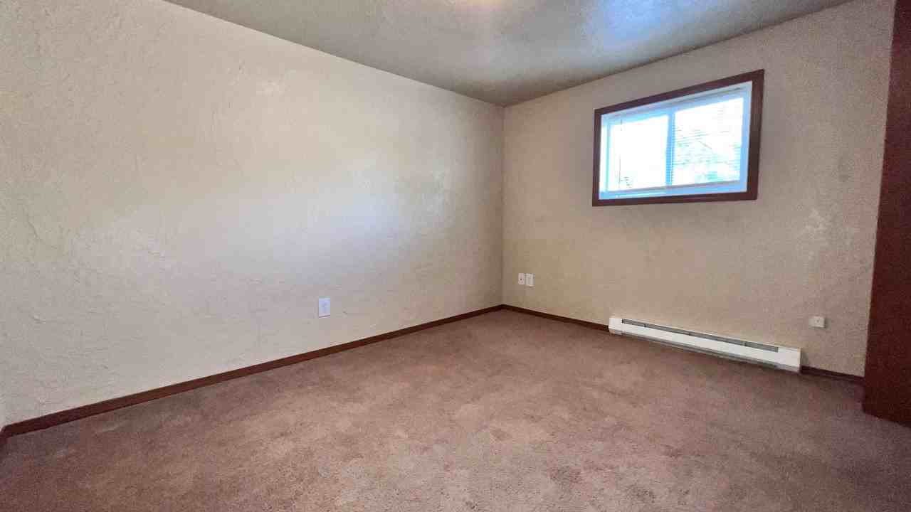 10622 E 14th Ave #A - Photo 7 of 16