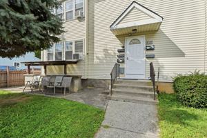 featured image of 519 Valley St