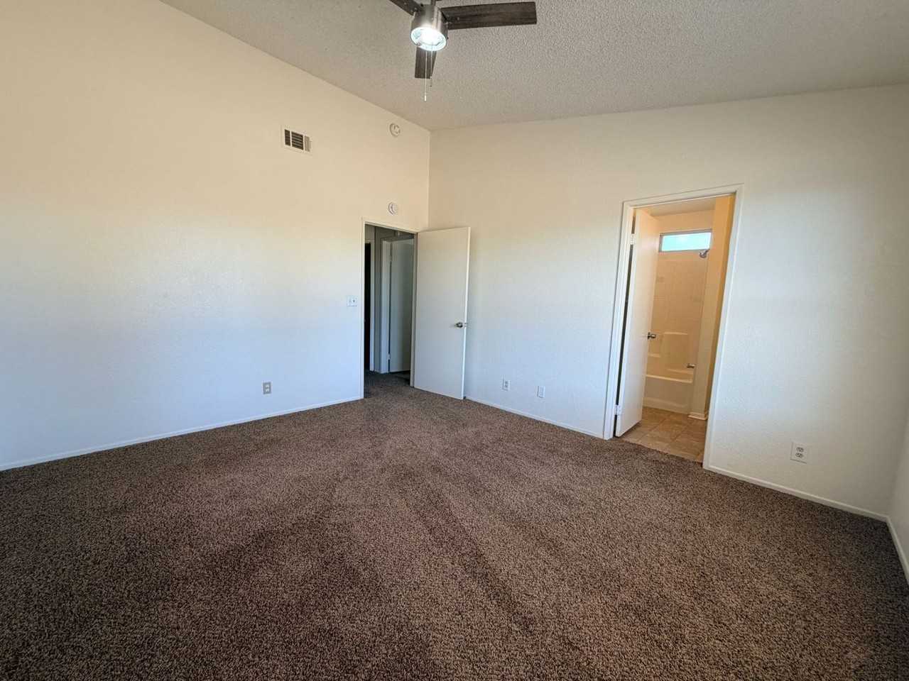 8449 Viburnum Ave - Photo 7 of 17