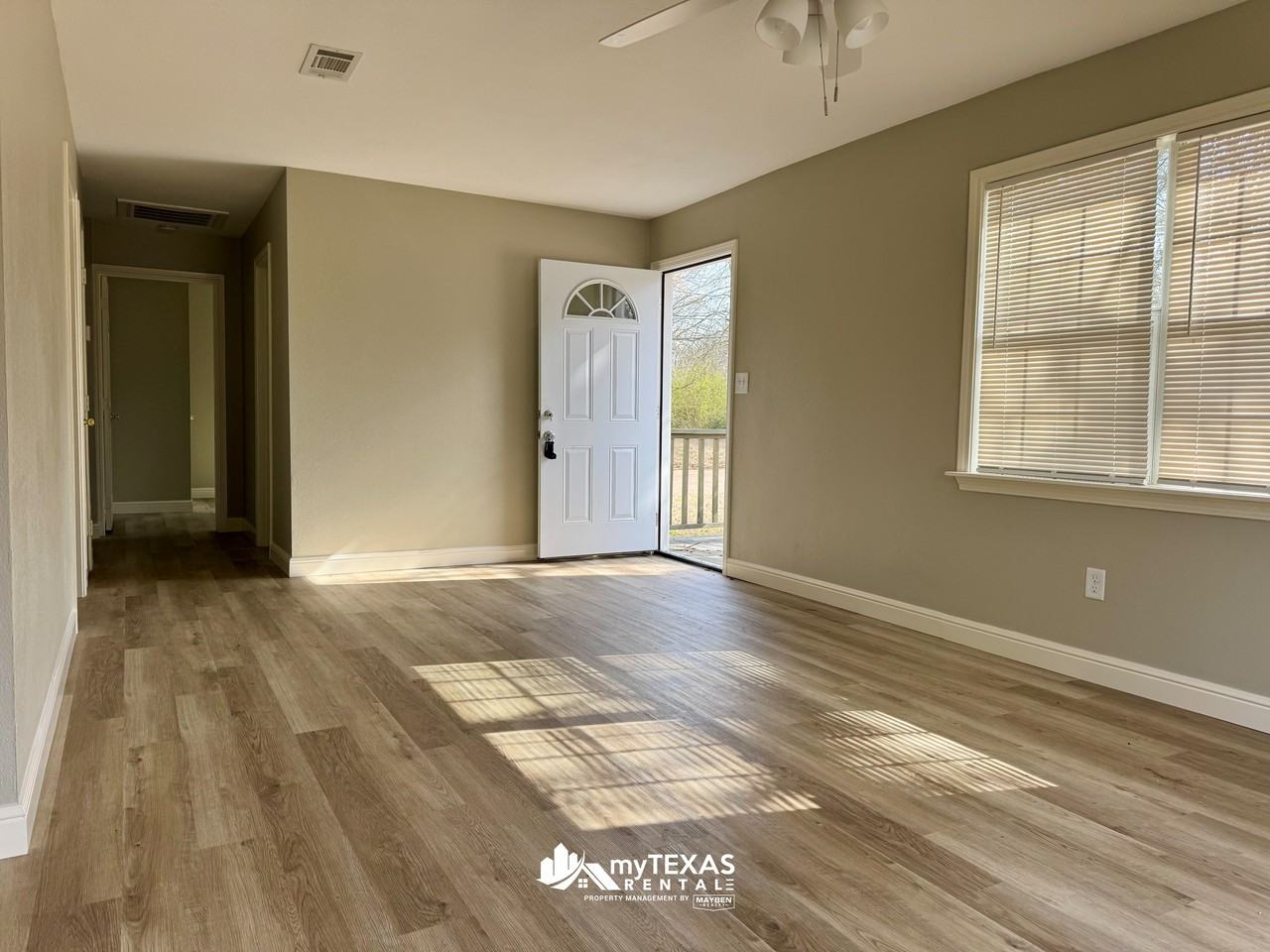 301 Fairview St #1 - Photo 4 of 10
