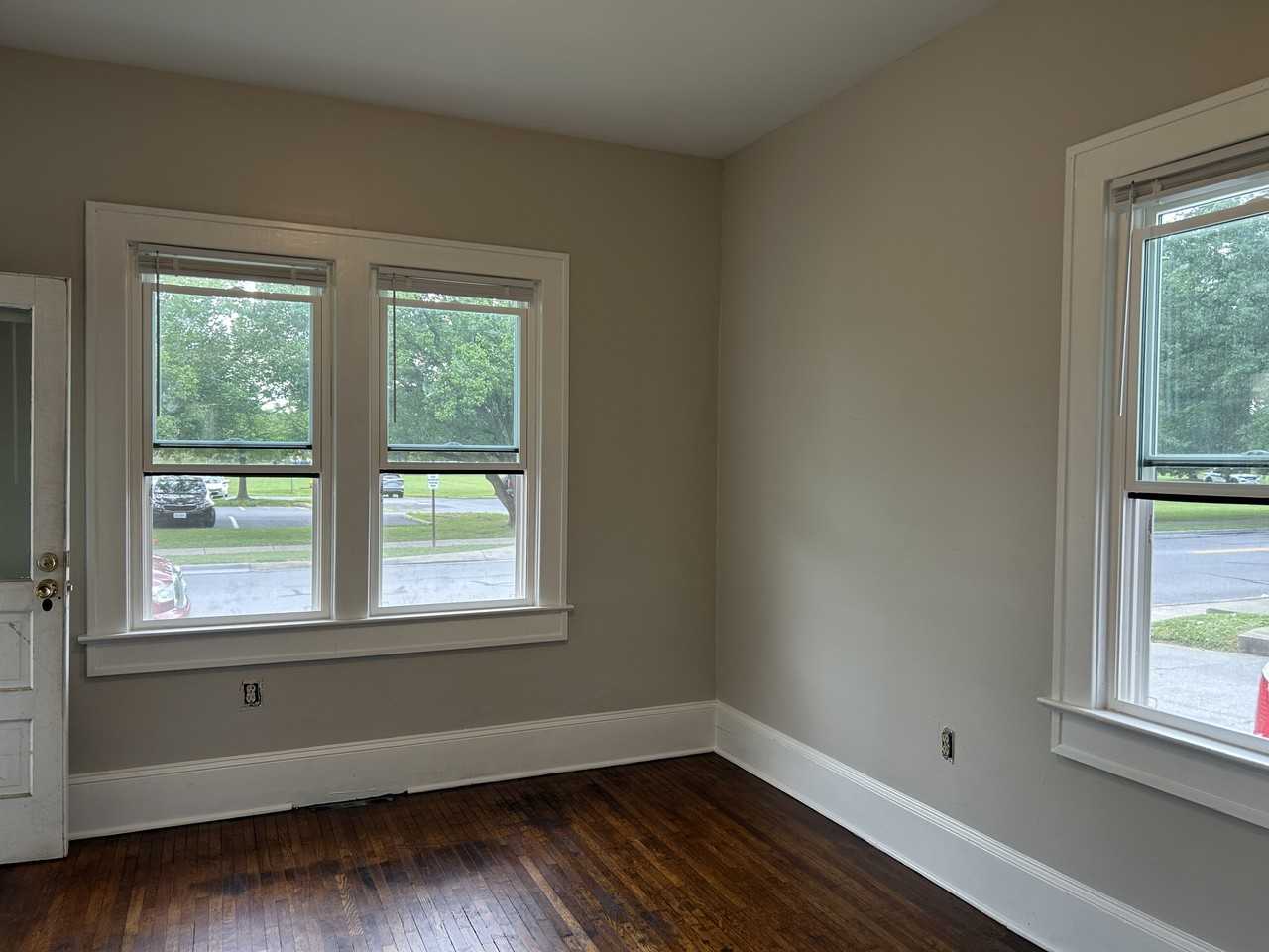 143 S Purcell Ave #143 - Photo 3 of 13