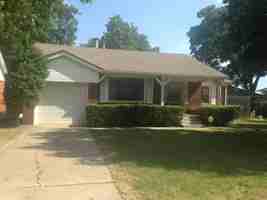featured image of 3129 Nimitz Blvd #1